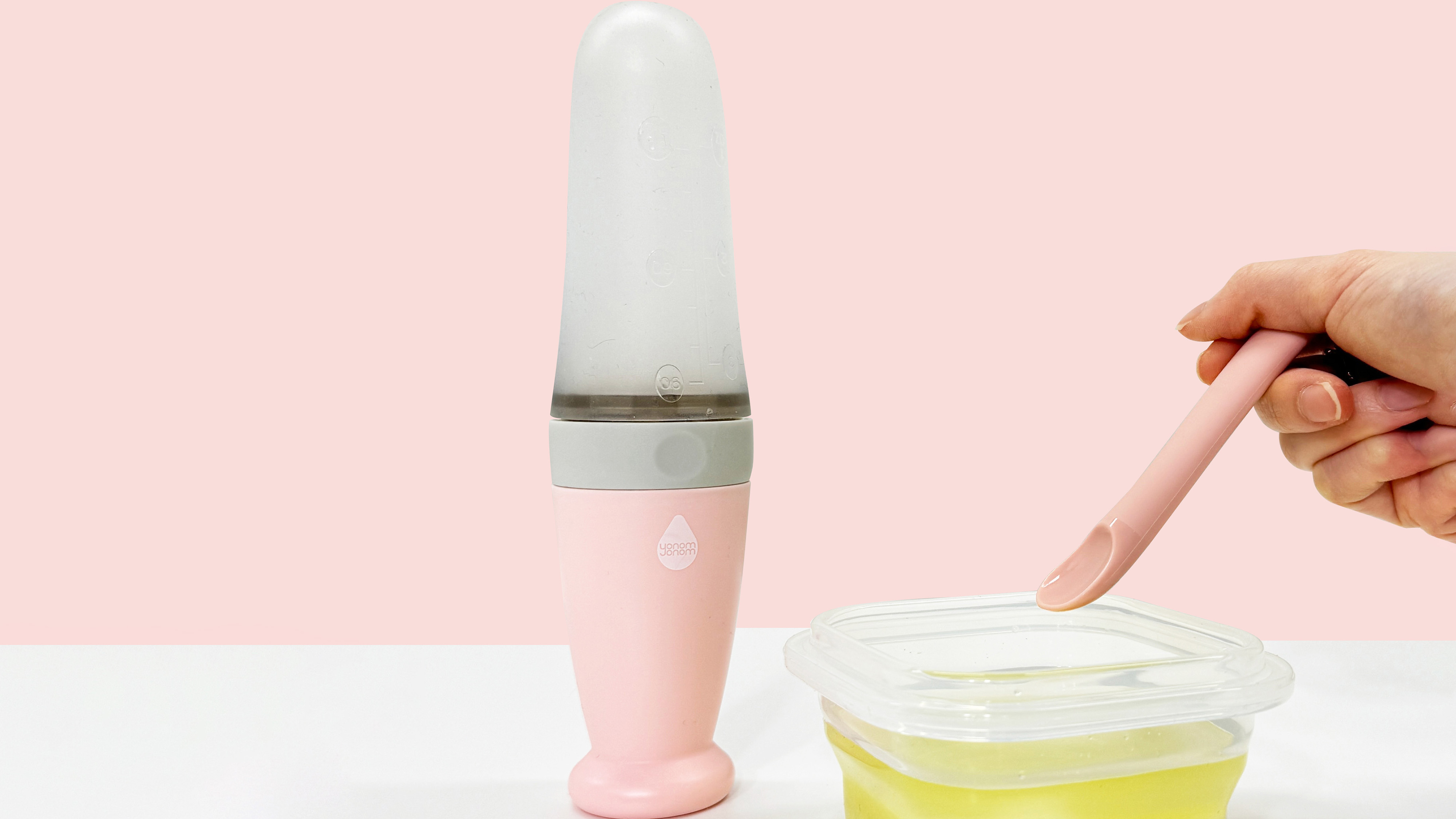[어린이식기] 이유식 끝판왕, 용기와 스푼을 하나로 #요놈요놈+지켜락200ml 세트
