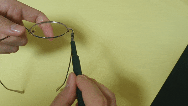 안경볼트해체 GIF.gif