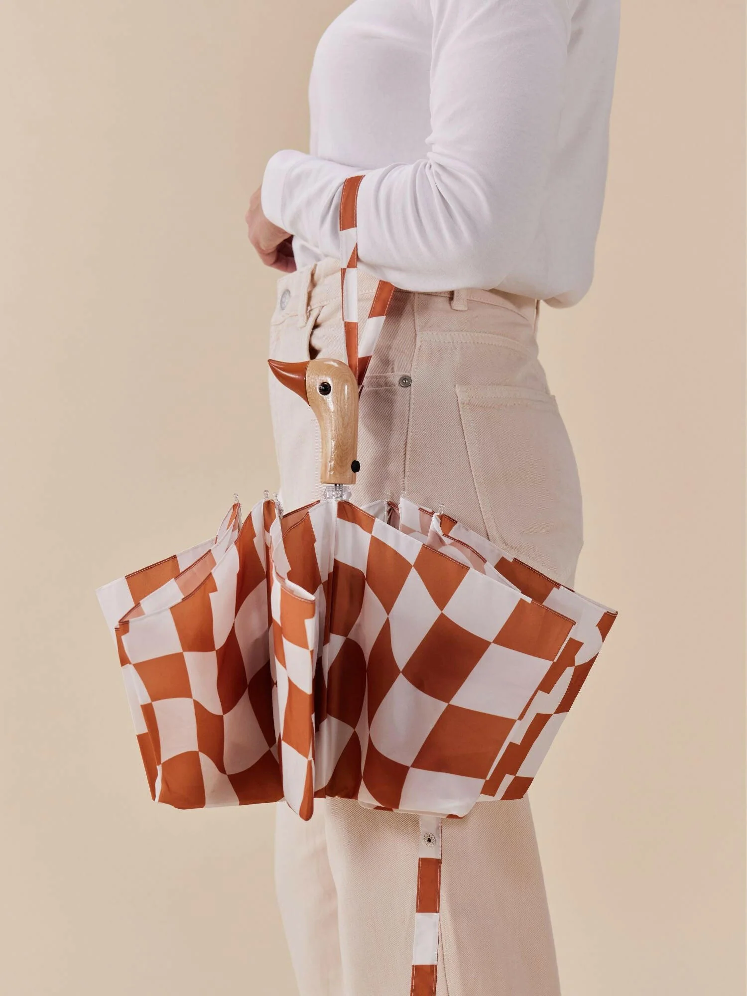 original-duckhead-peanut-butter-checkers-resistant-best-umbrella_2.jpg