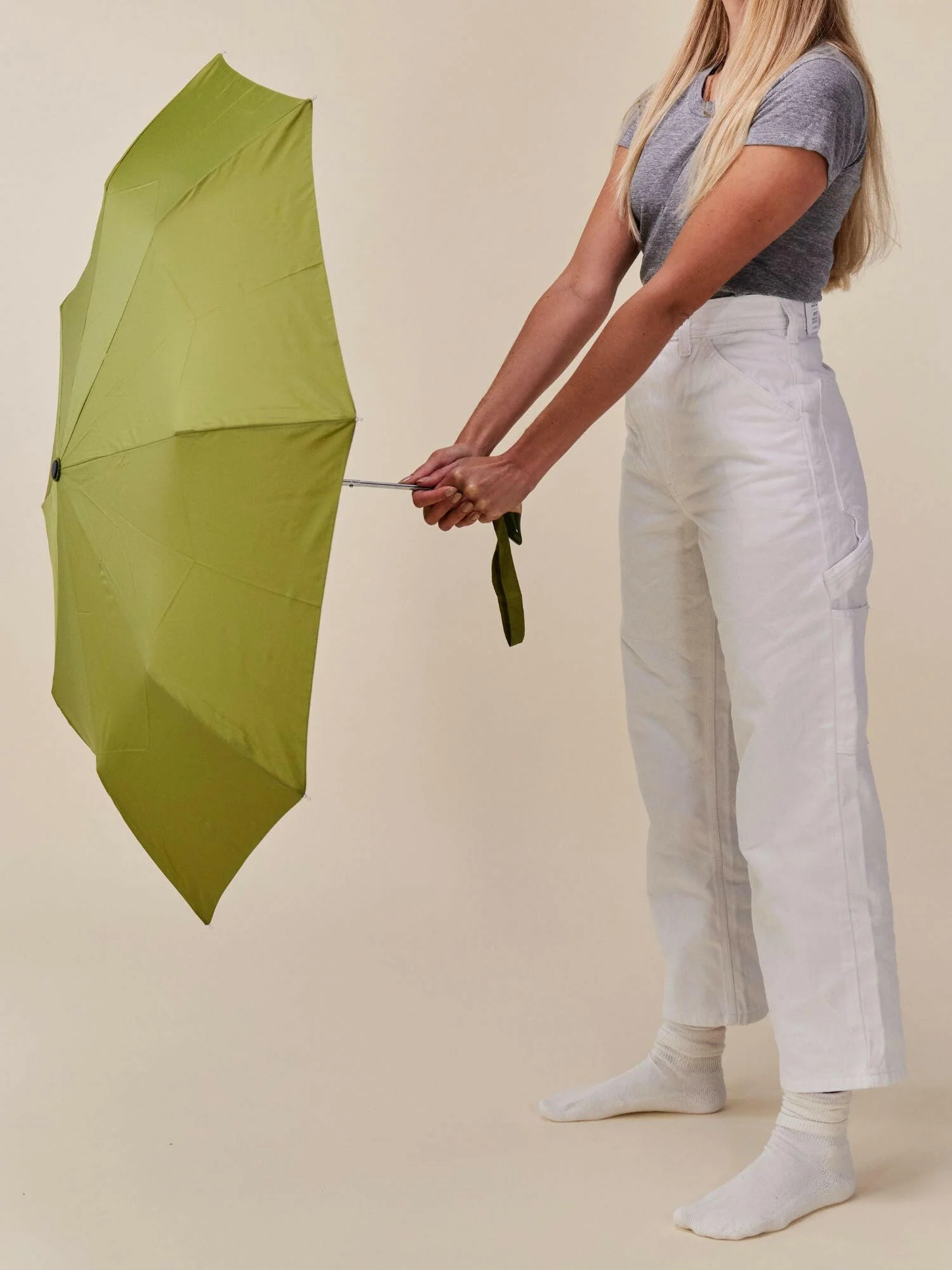 original-duckhead-olive-resistant-best-umbrella_1.jpg